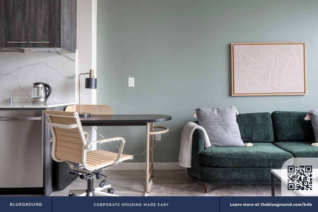 975 Bryant St #1424 - Photo 6 of 36