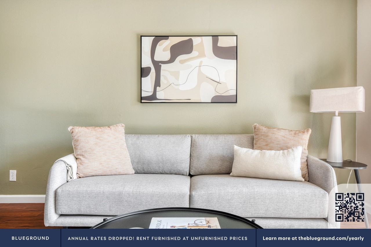 6110 Nevada Avenue - Photo 3 of 43