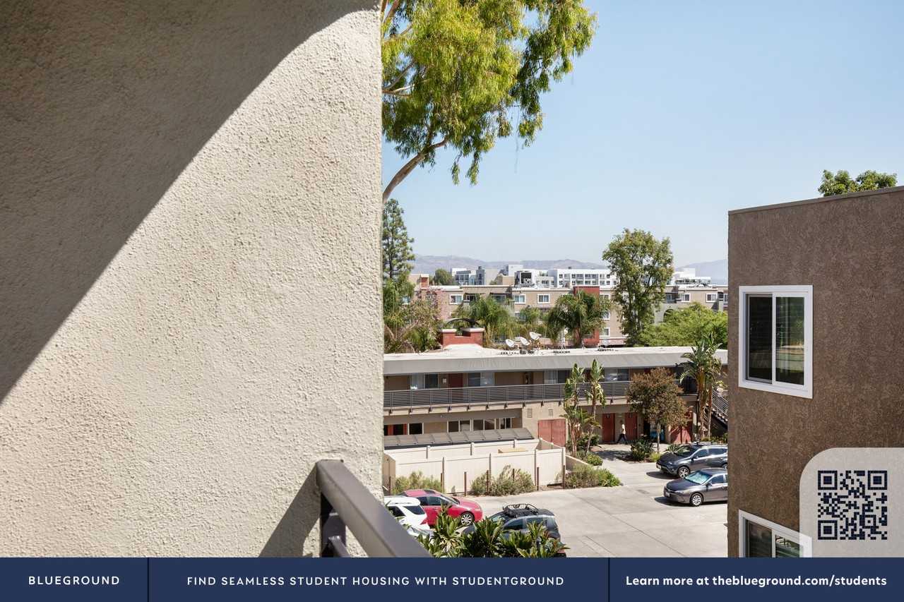 6110 Nevada Avenue - Photo 6 of 43