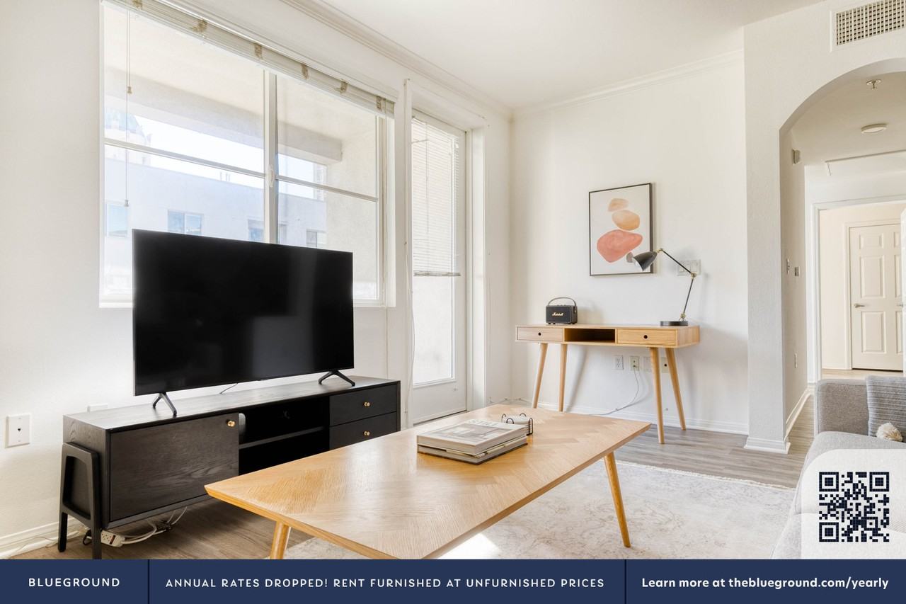 1724 North Highland Avenue - Photo 3 of 40