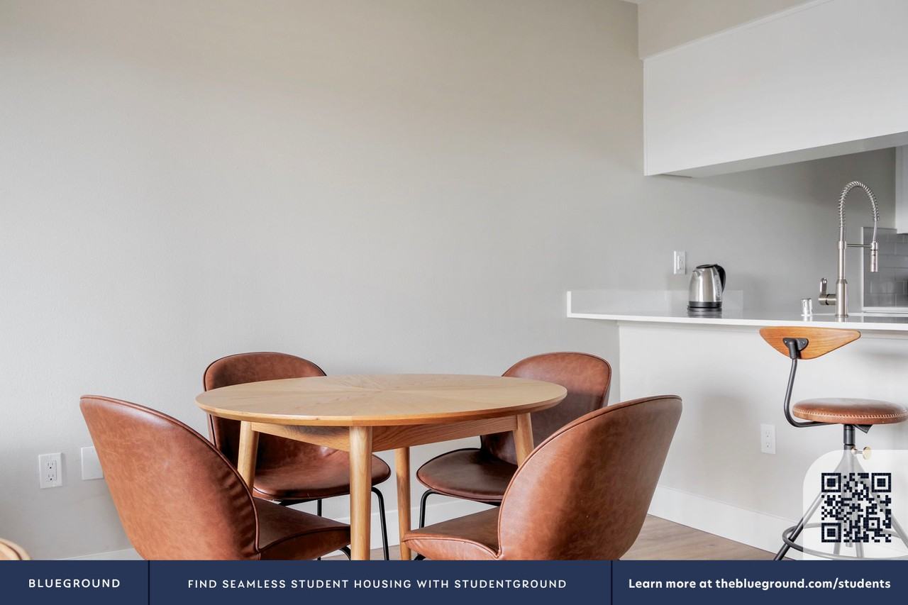 1011 East Terrace Street - Photo 7 of 34