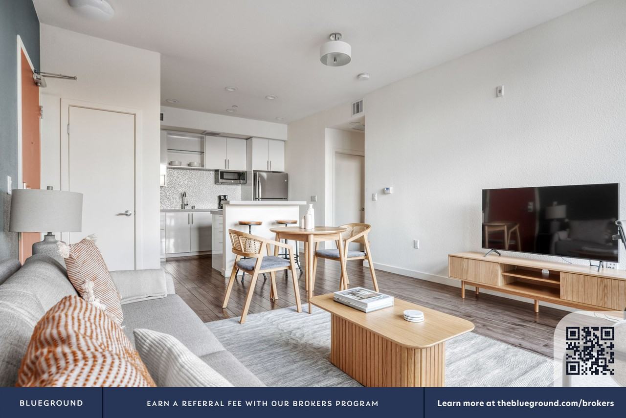 2001 Fifth Street #1262 - Photo 4 of 24