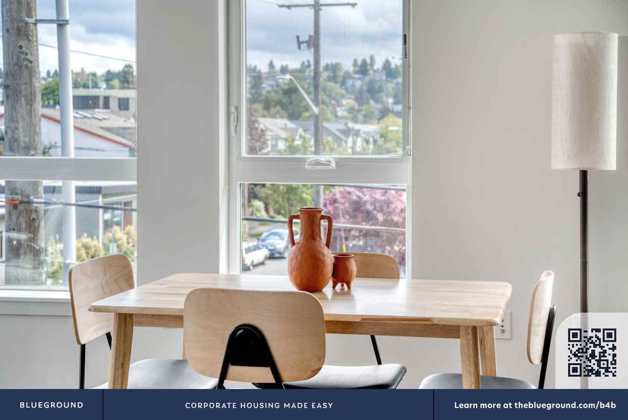 5555 14th Avenue Northwest - Photo 5 of 34