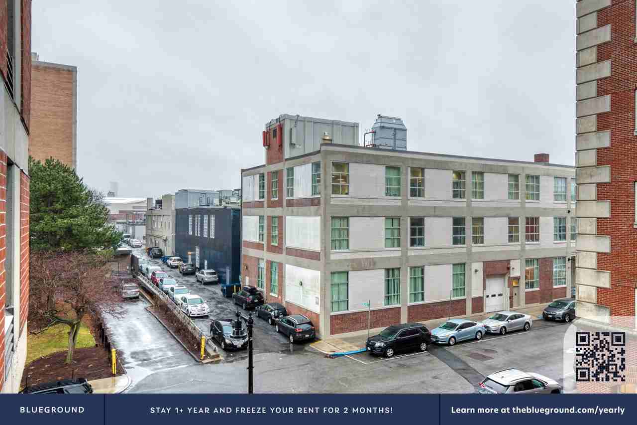 270 Babcock Street - Photo 7 of 24