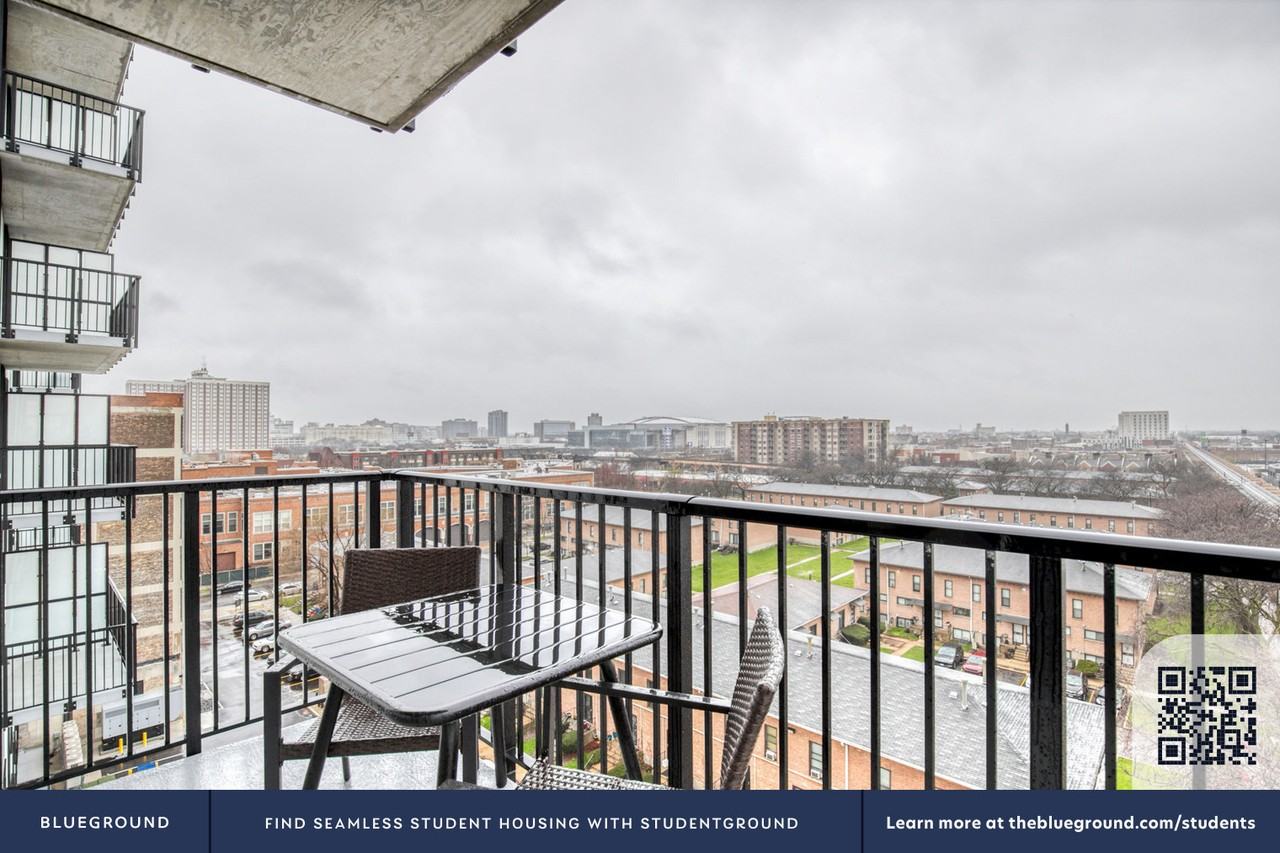 150 North Ashland Avenue - Photo 6 of 34