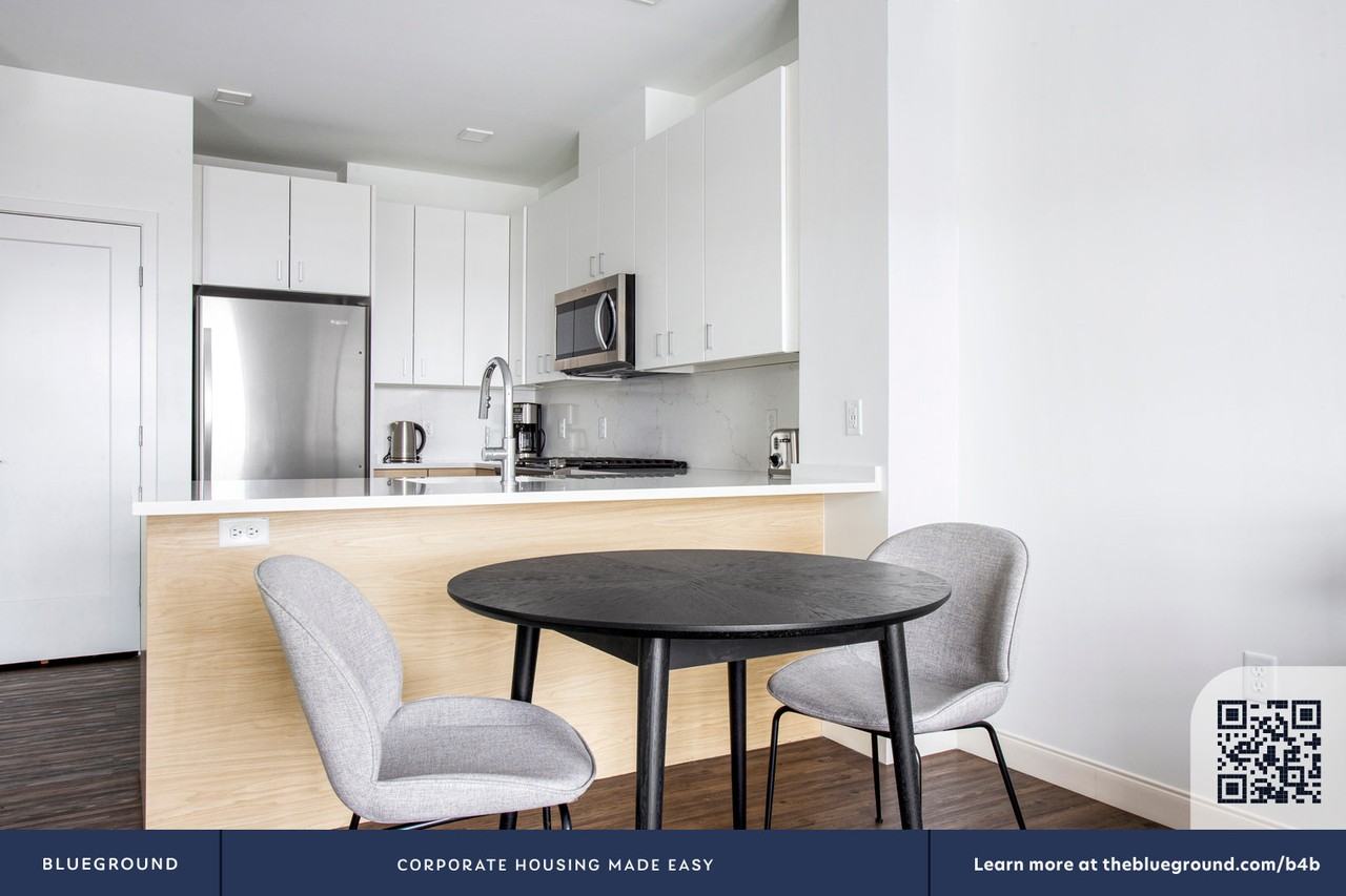 845 Washington St #354 - Photo 5 of 43