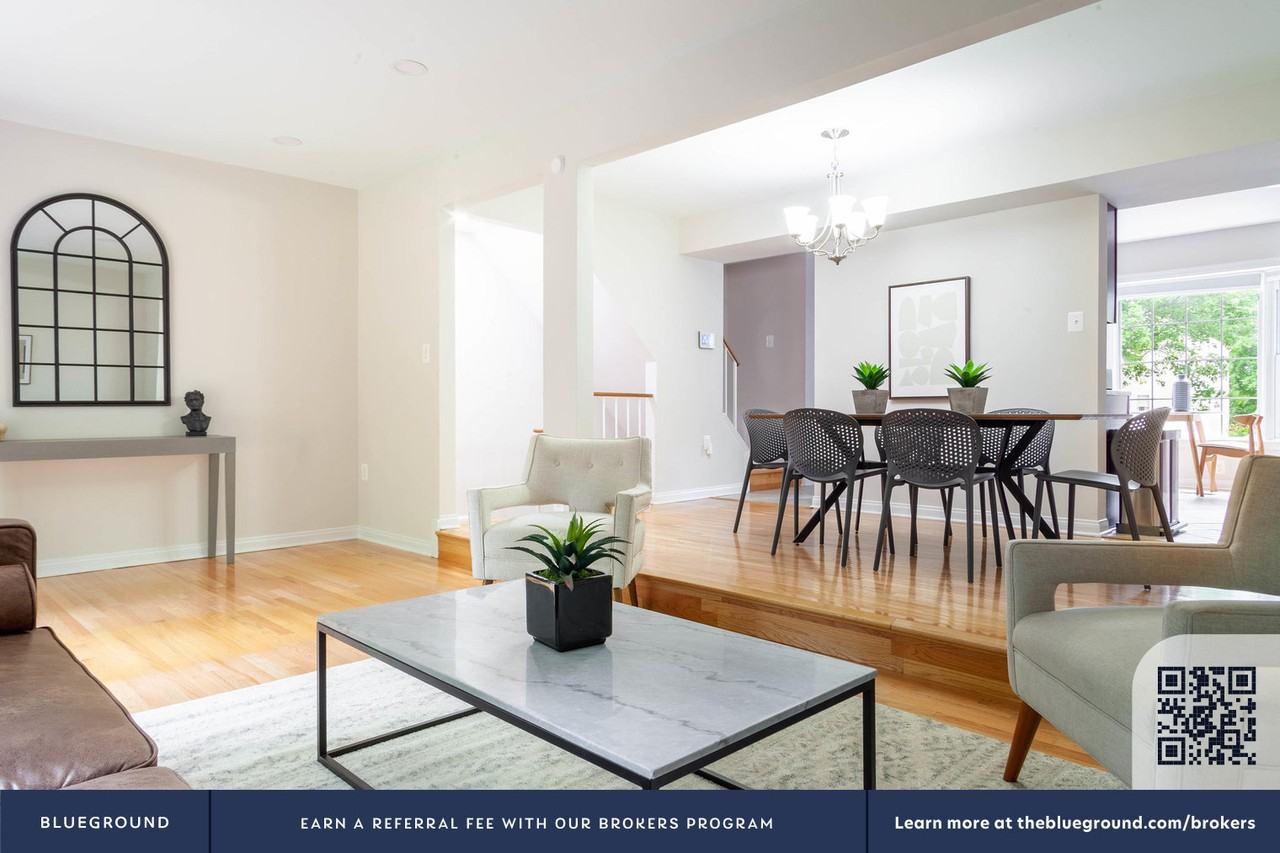 4433 Holly Ave #742 - Photo 4 of 34