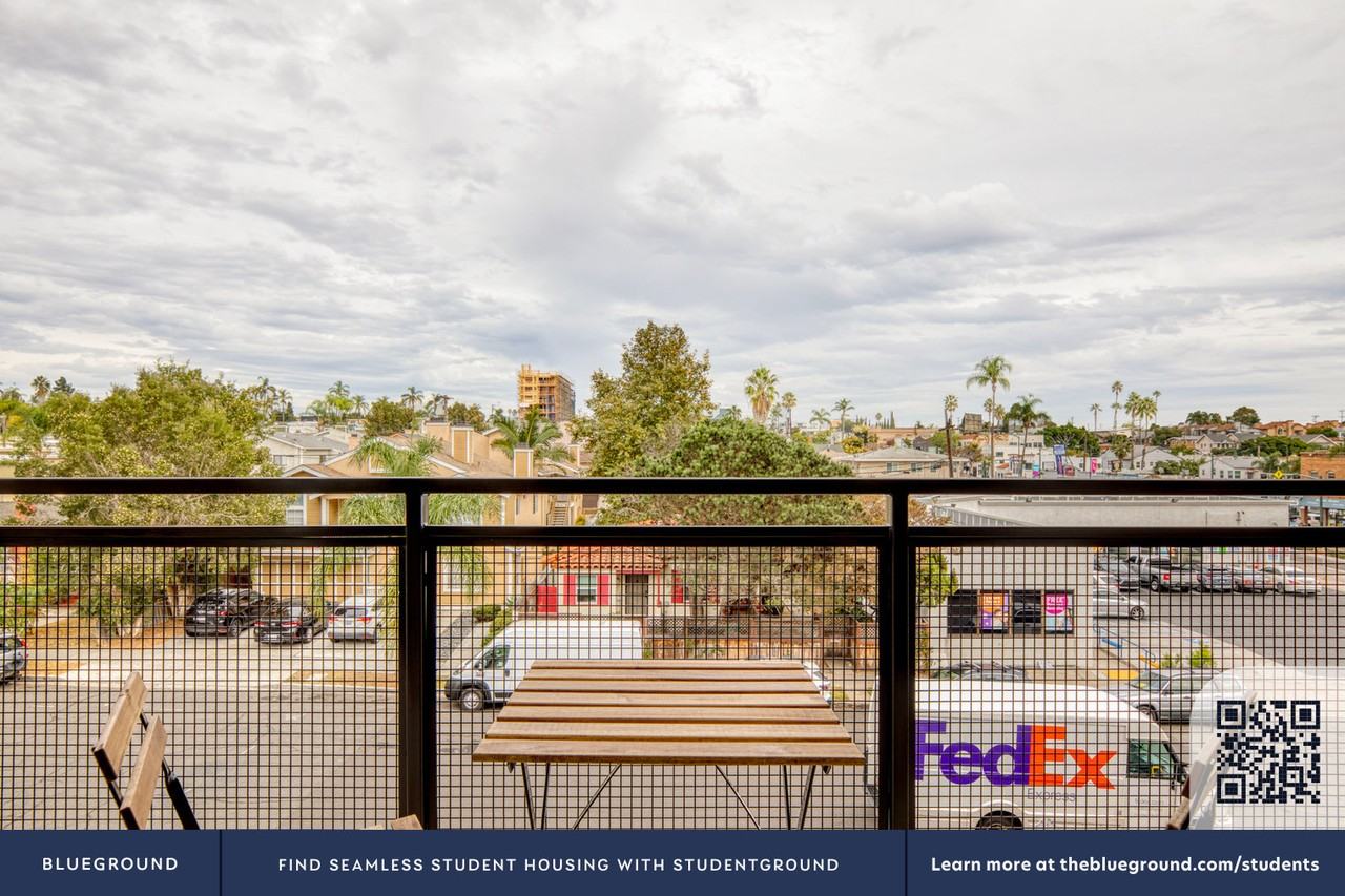 3918 Arizona Street - Photo 7 of 48