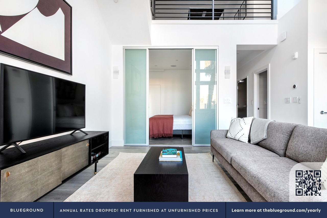 272 Clara St #455 - Photo 4 of 18