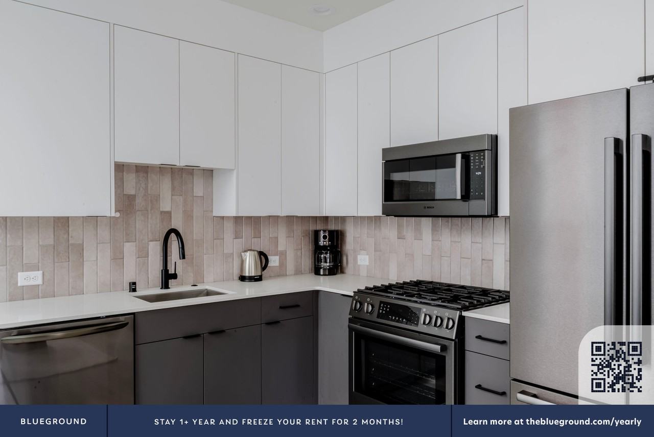 912 Nw 56th St #713 - Photo 7 of 25