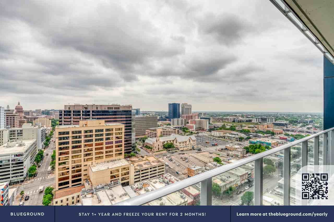 501 Brazos Street - Photo 7 of 49