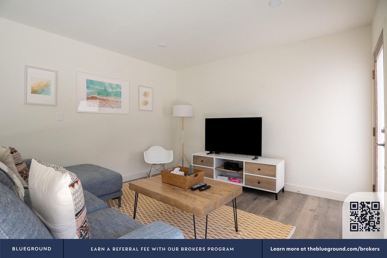 312 Calle Miramar #1167 - Photo 4 of 20