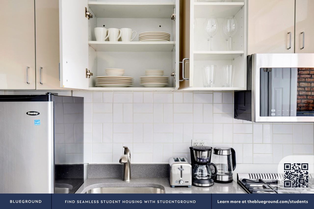 74 Forsyth Street - Photo 6 of 17