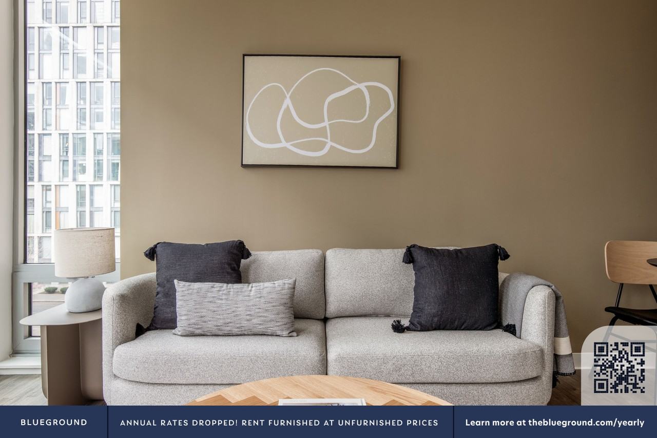 5 Glassworks Avenue - Photo 4 of 87