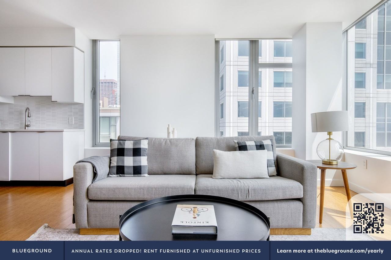 120 Kingston Street - Photo 4 of 33