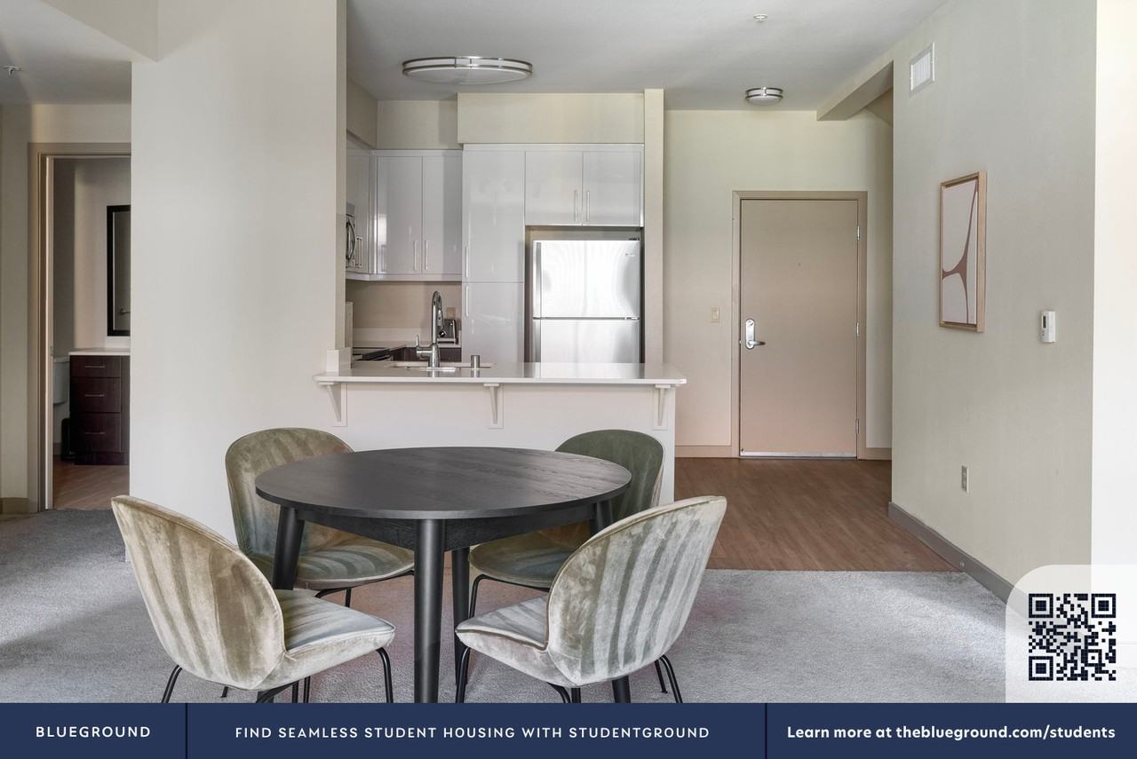 5211 DeMarcus Boulevard - Photo 7 of 26