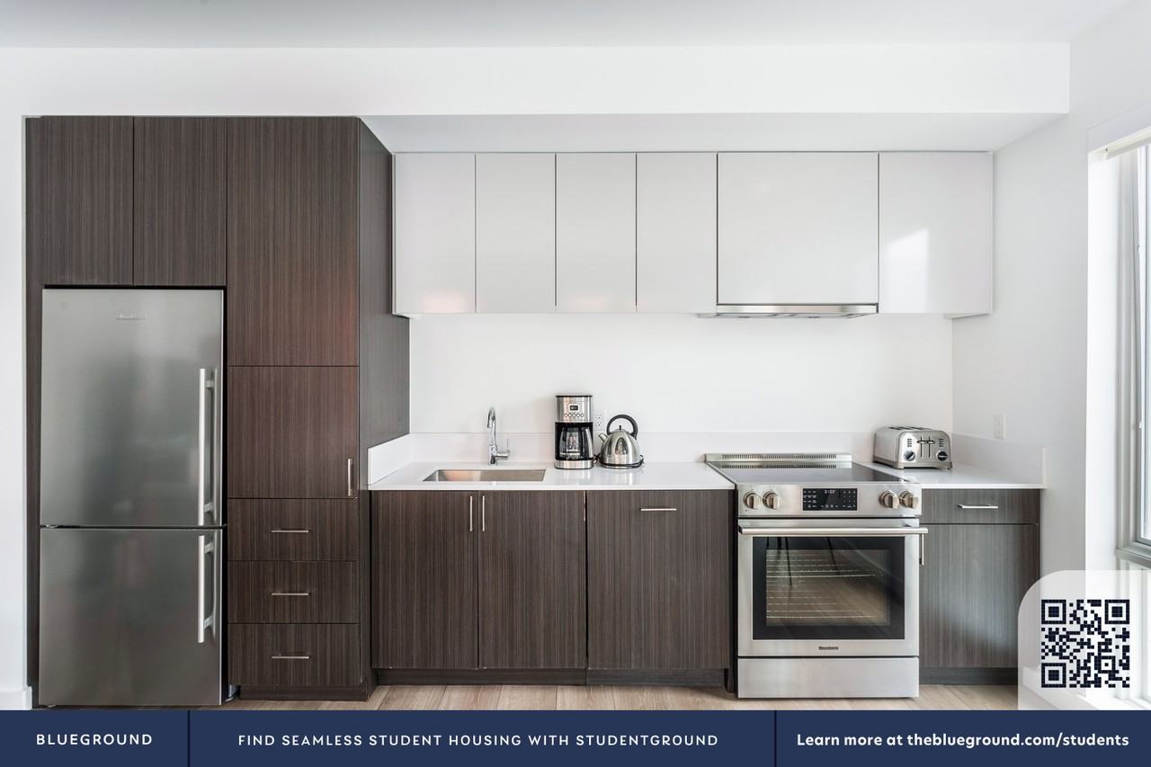 47 Bishop Allen Drive - Photo 6 of 29