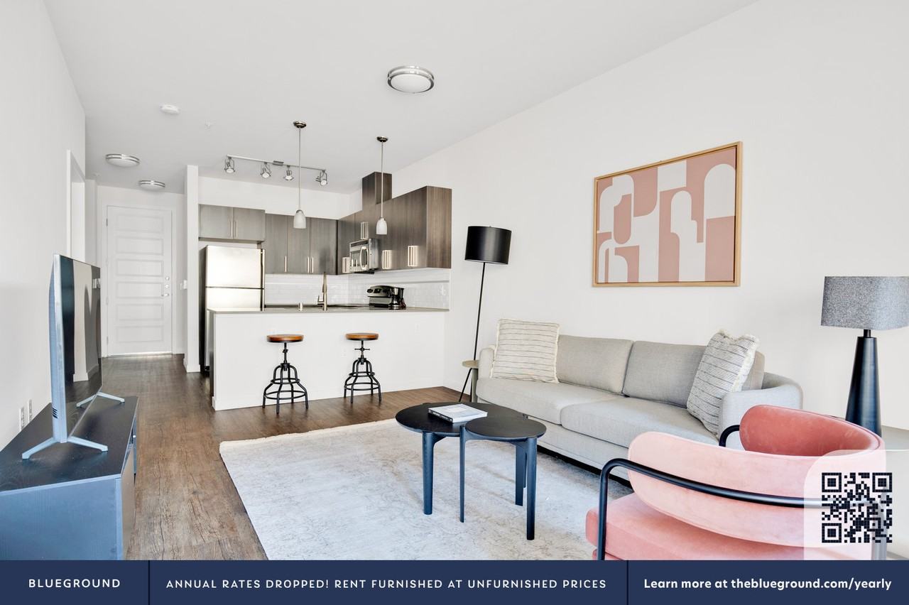 1260 Republican St #275 - Photo 3 of 41