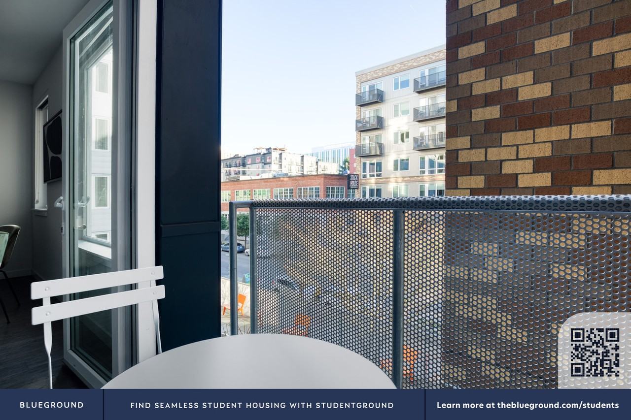 1260 Republican St #275 - Photo 6 of 41