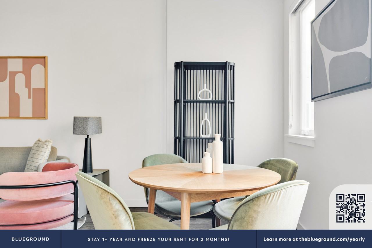 1260 Republican St #275 - Photo 7 of 41