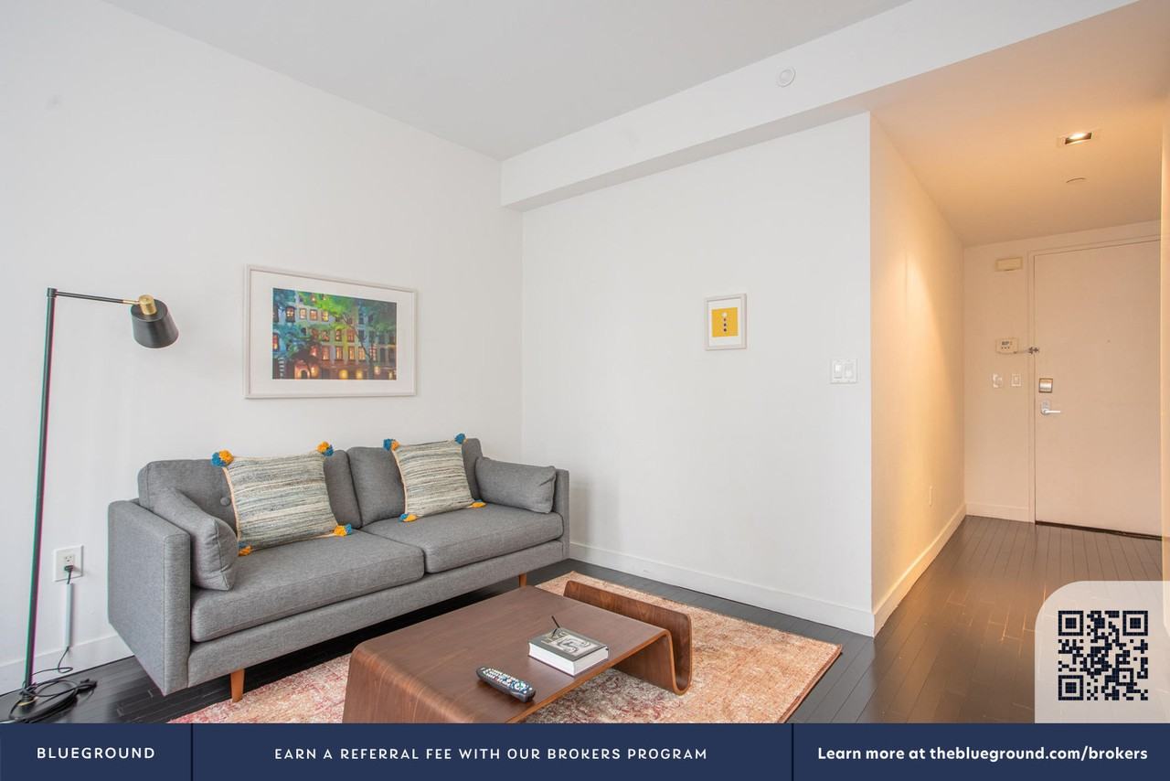 123 Washington Street - Photo 5 of 29