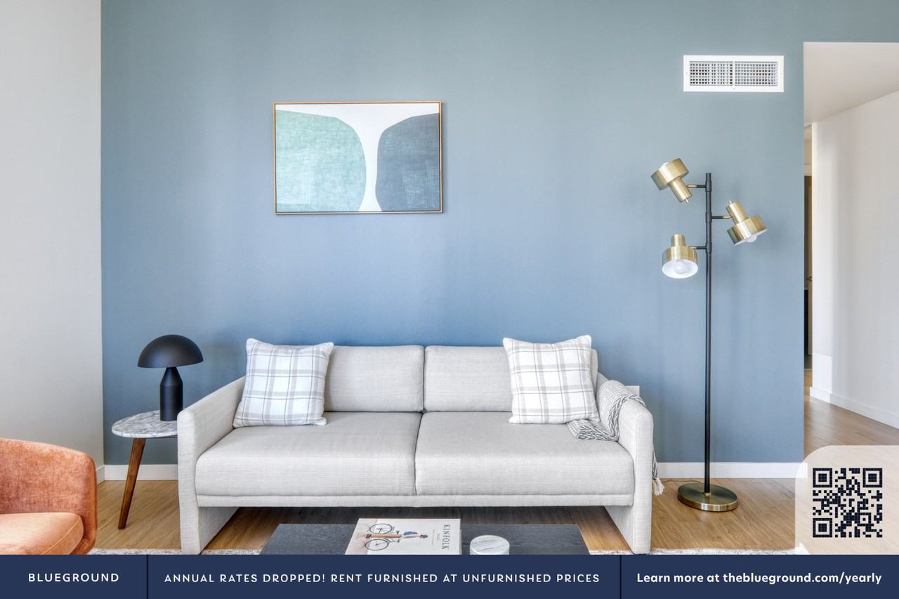 1430 2nd Avenue - Photo 4 of 38