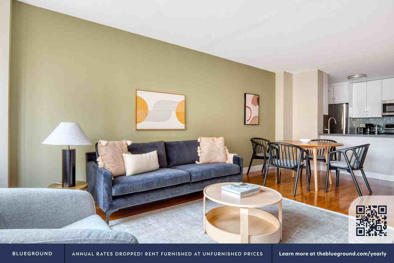 189 West 89th Street - Photo 4 of 42