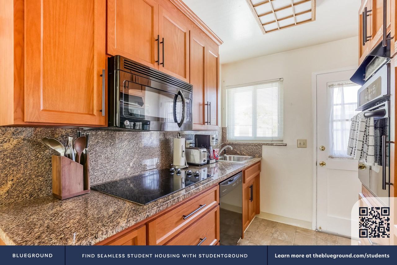 3517 Alden Way #1635 - Photo 6 of 15