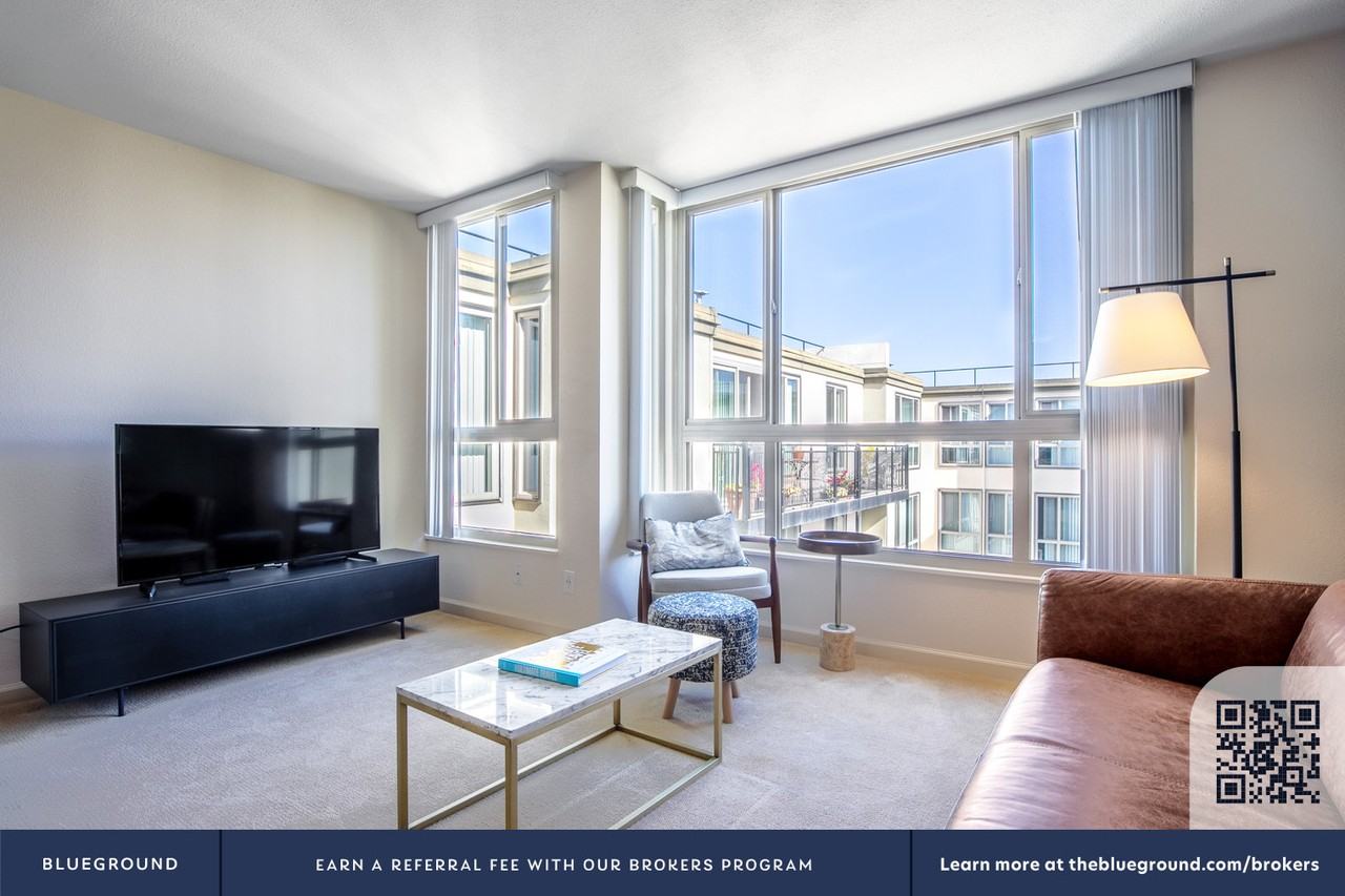 2290 Stockton St #233 - Photo 4 of 19