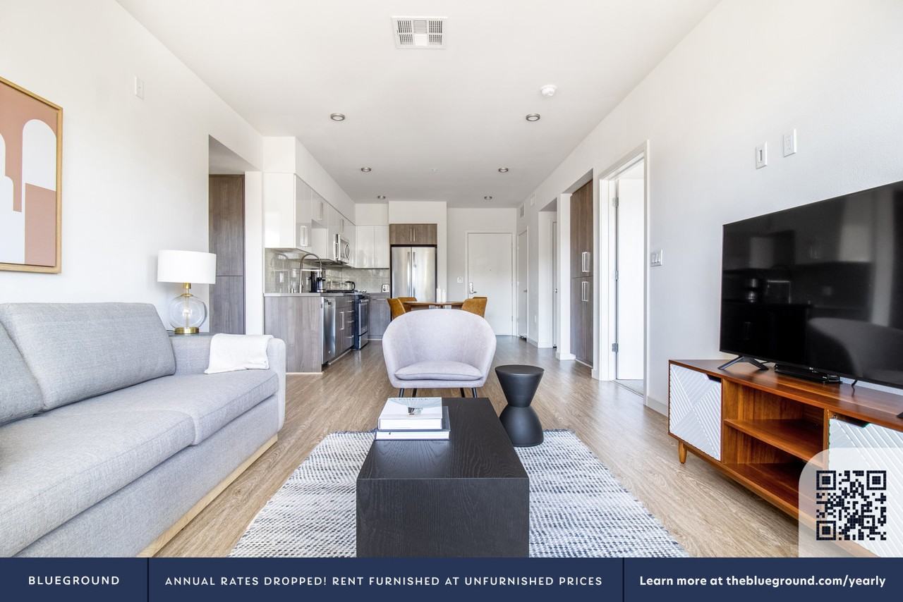 650 East Capitol Avenue - Photo 4 of 47