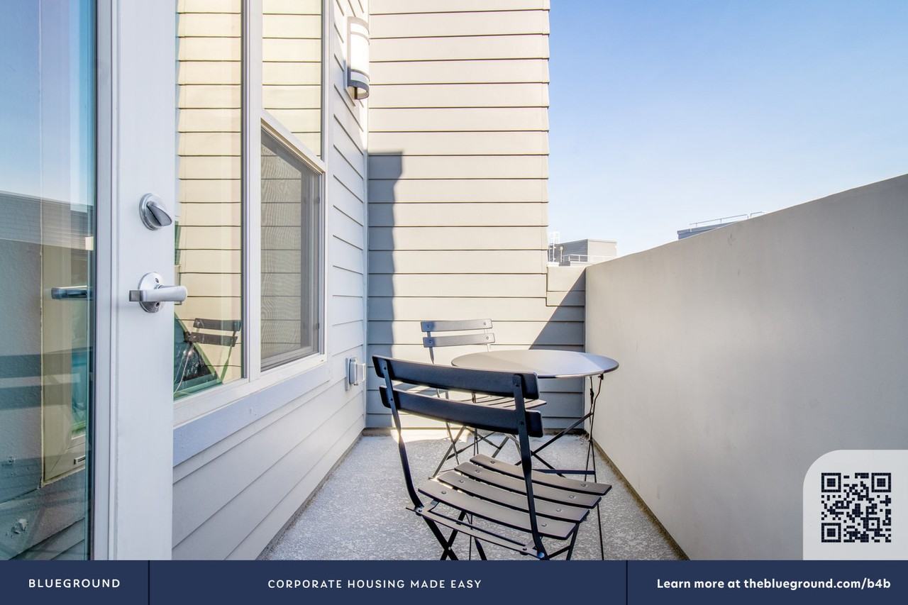 650 East Capitol Avenue - Photo 6 of 47