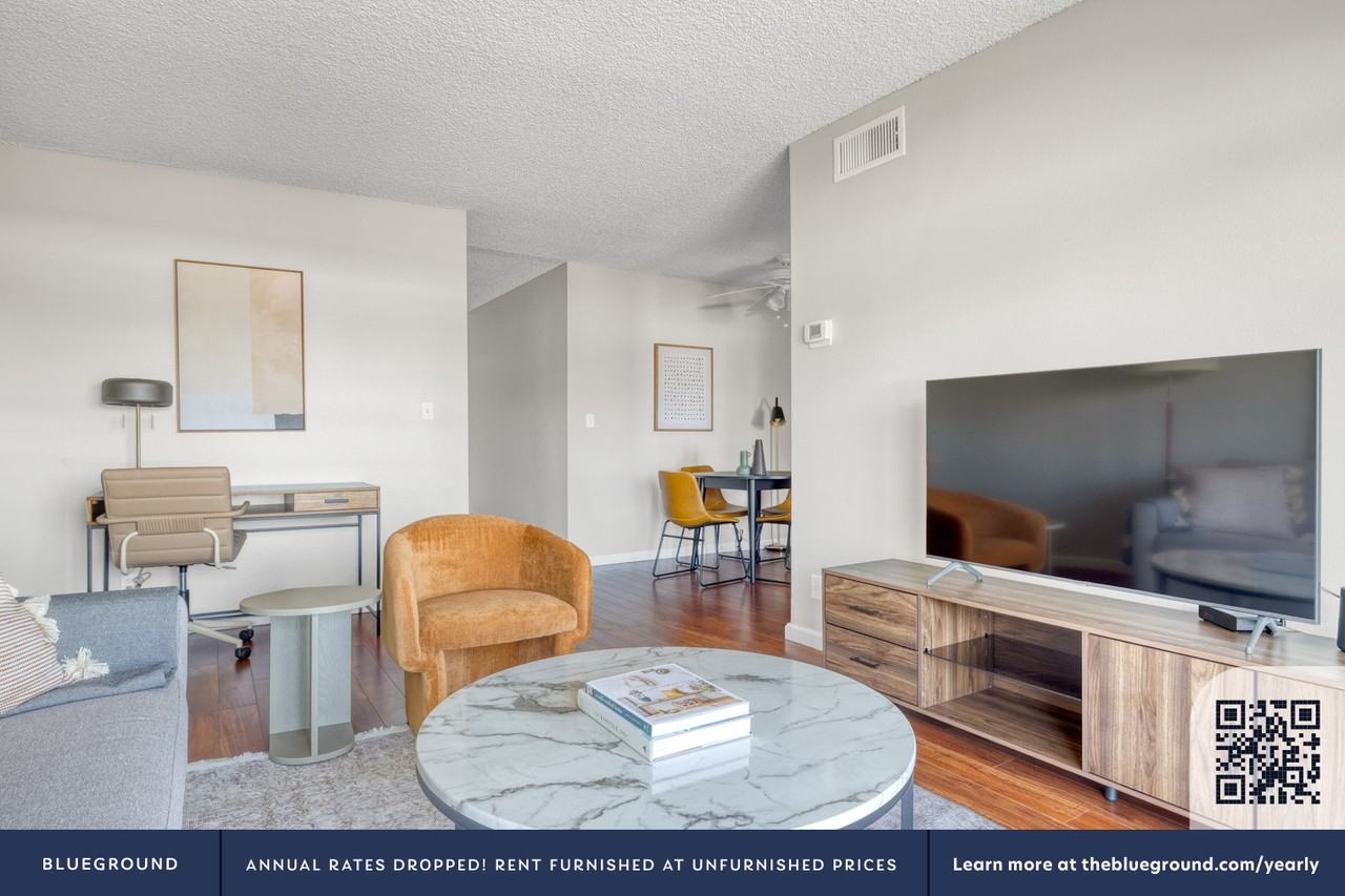 6121 Glade Ave #699 - Photo 4 of 36