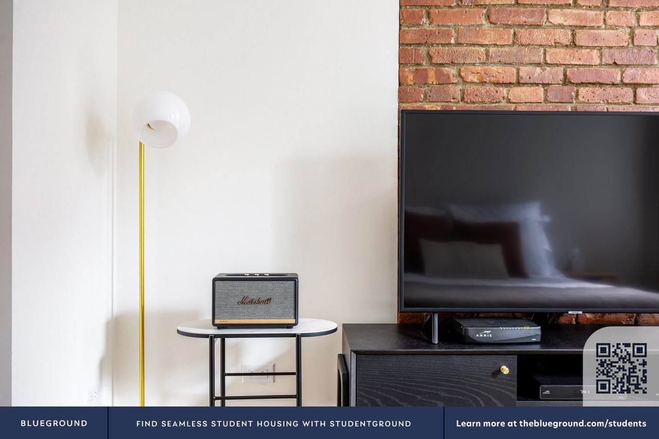 80 Thompson Street #477 - Photo 6 of 14