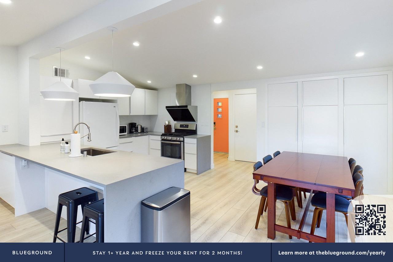 18921 Barnhart Ave #1636 - Photo 7 of 22