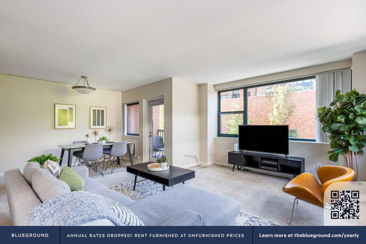 1330 Southwest 3rd Avenue - Photo 3 of 47