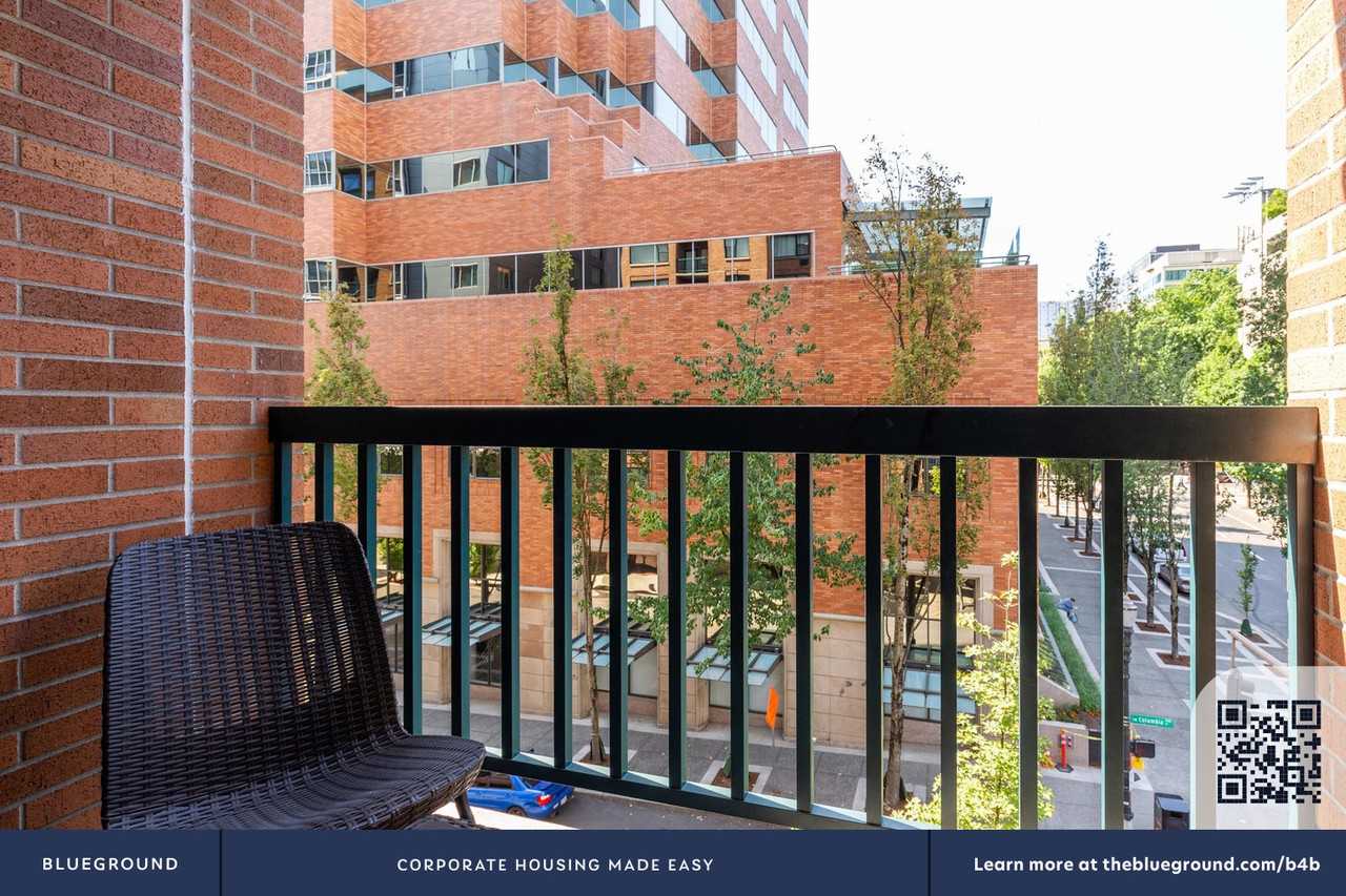 1330 Southwest 3rd Avenue - Photo 5 of 47