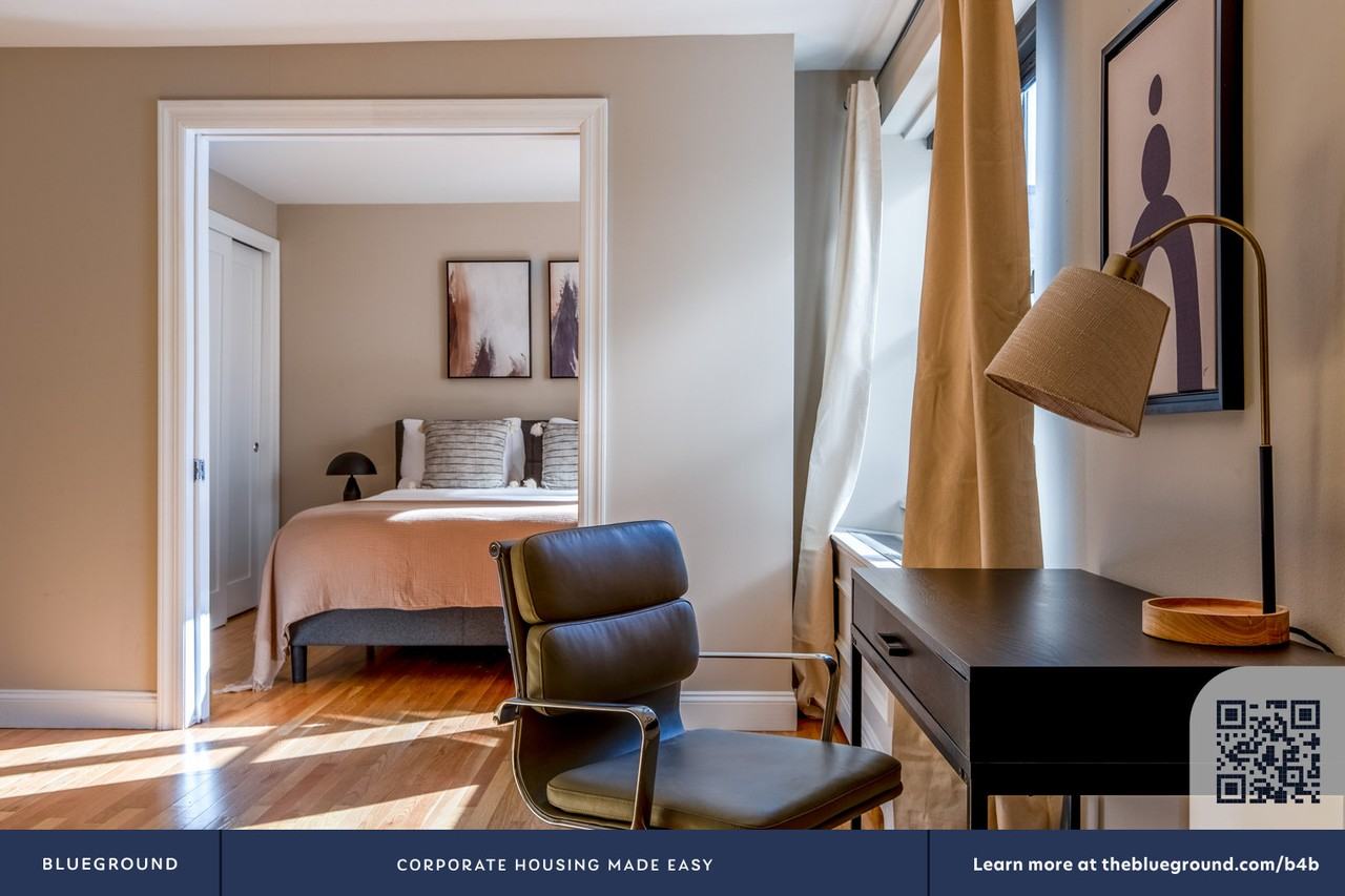 160 East 88th Street - Photo 6 of 42