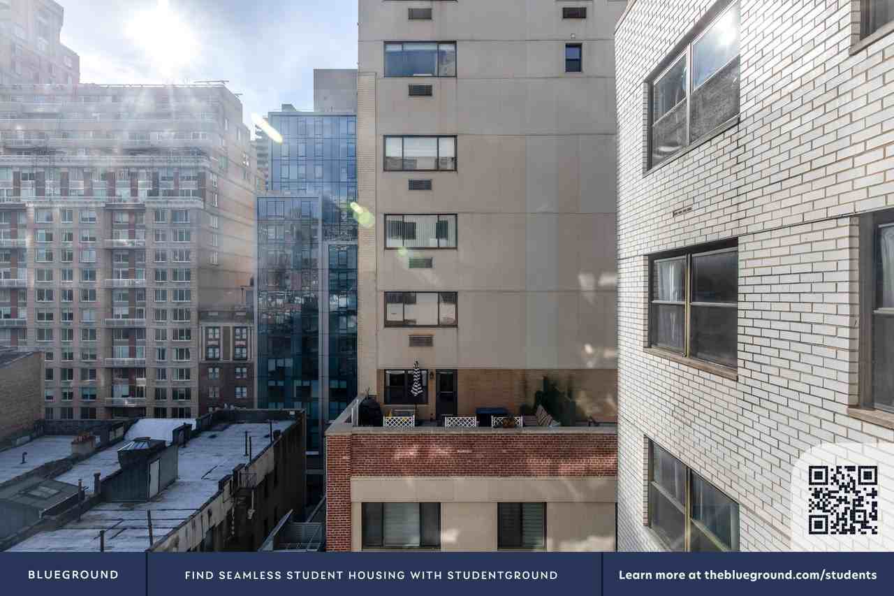 160 East 88th Street - Photo 7 of 42
