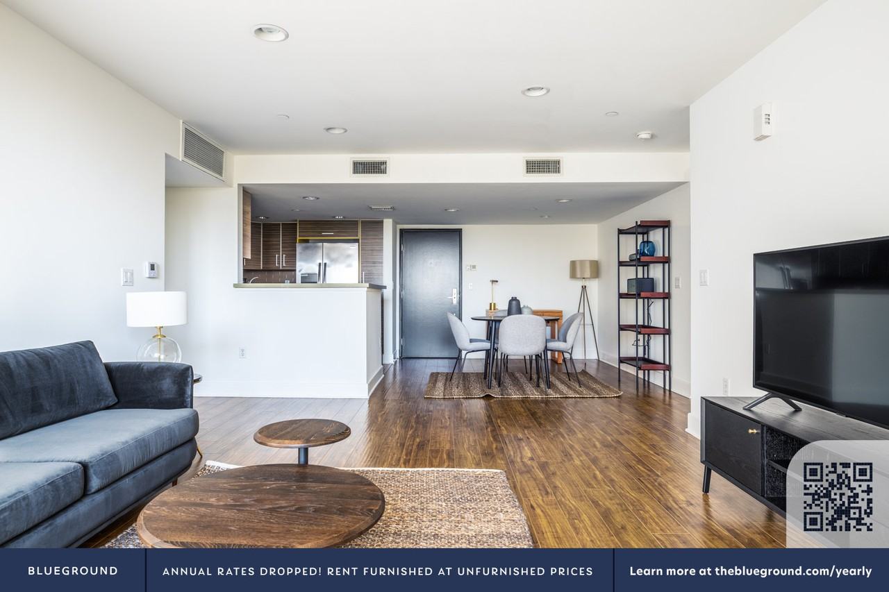 833 N Edinburgh Ave #385 - Photo 3 of 23