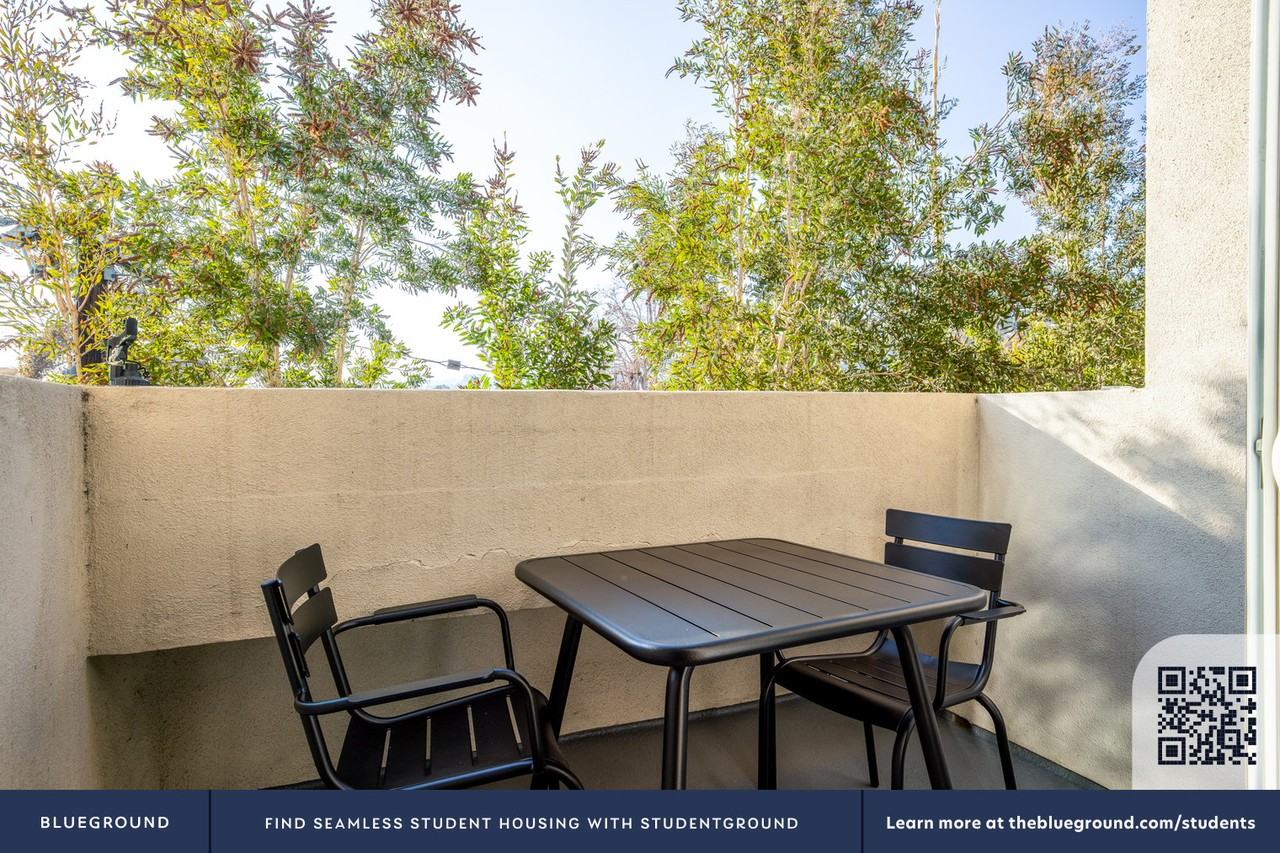 833 N Edinburgh Ave #385 - Photo 6 of 23