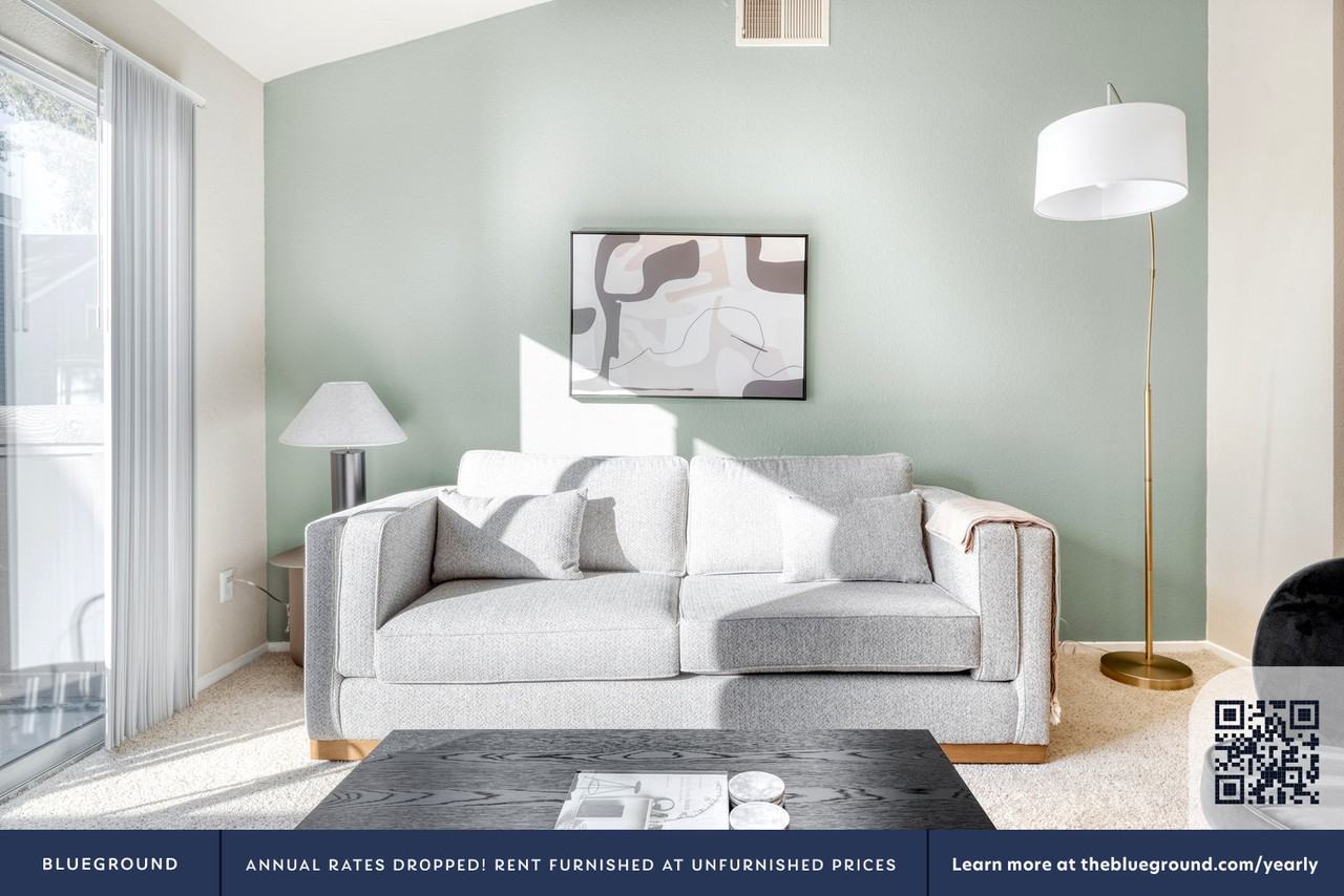 191 Rock Harbor Ln #1244 - Photo 3 of 34