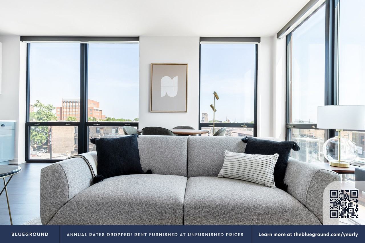 4346 N Honore St #400 - Photo 3 of 28