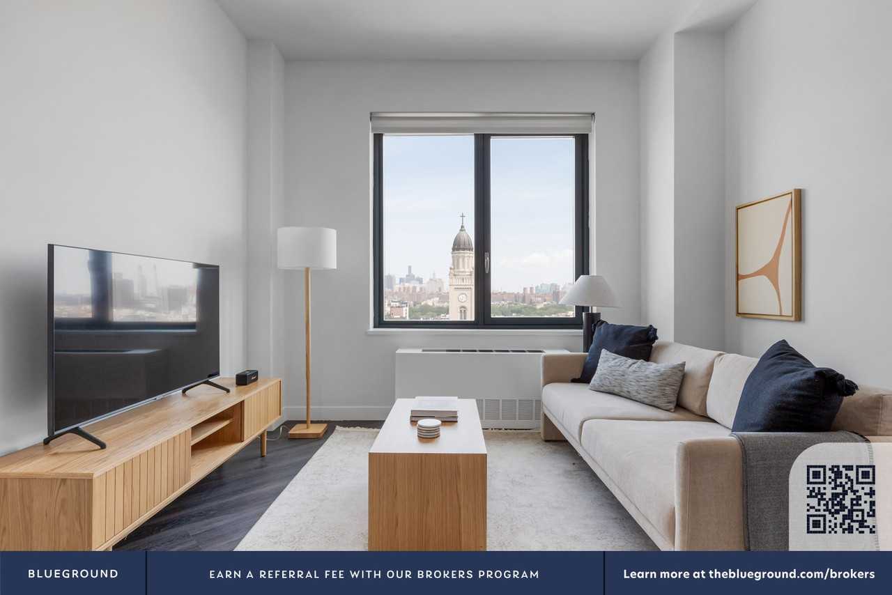 250 East Houston Street - Photo 5 of 108