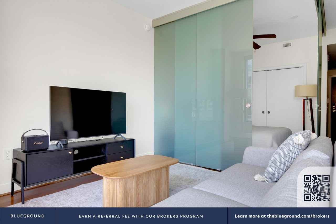 2420 14th Street Northwest #400 - Photo 5 of 35