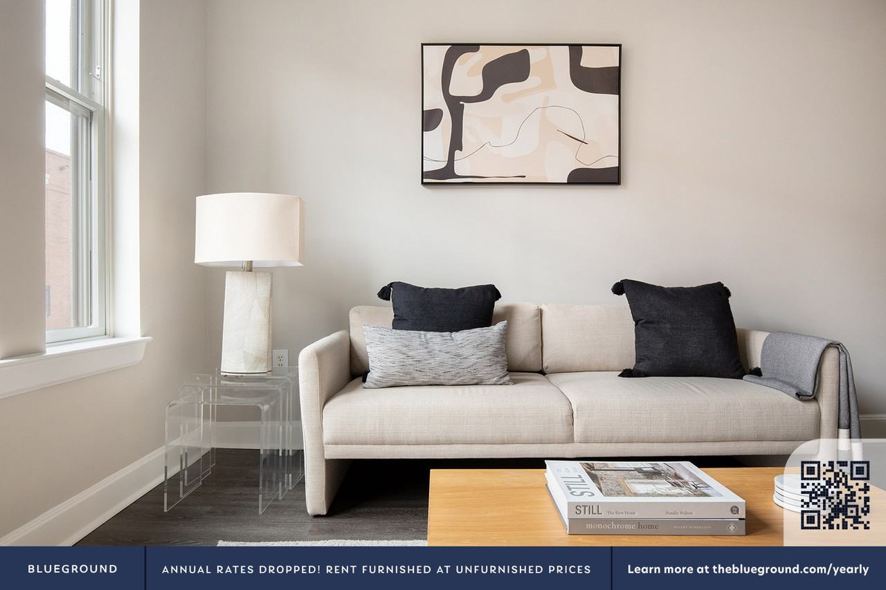 7131 Arlington Road - Photo 4 of 40