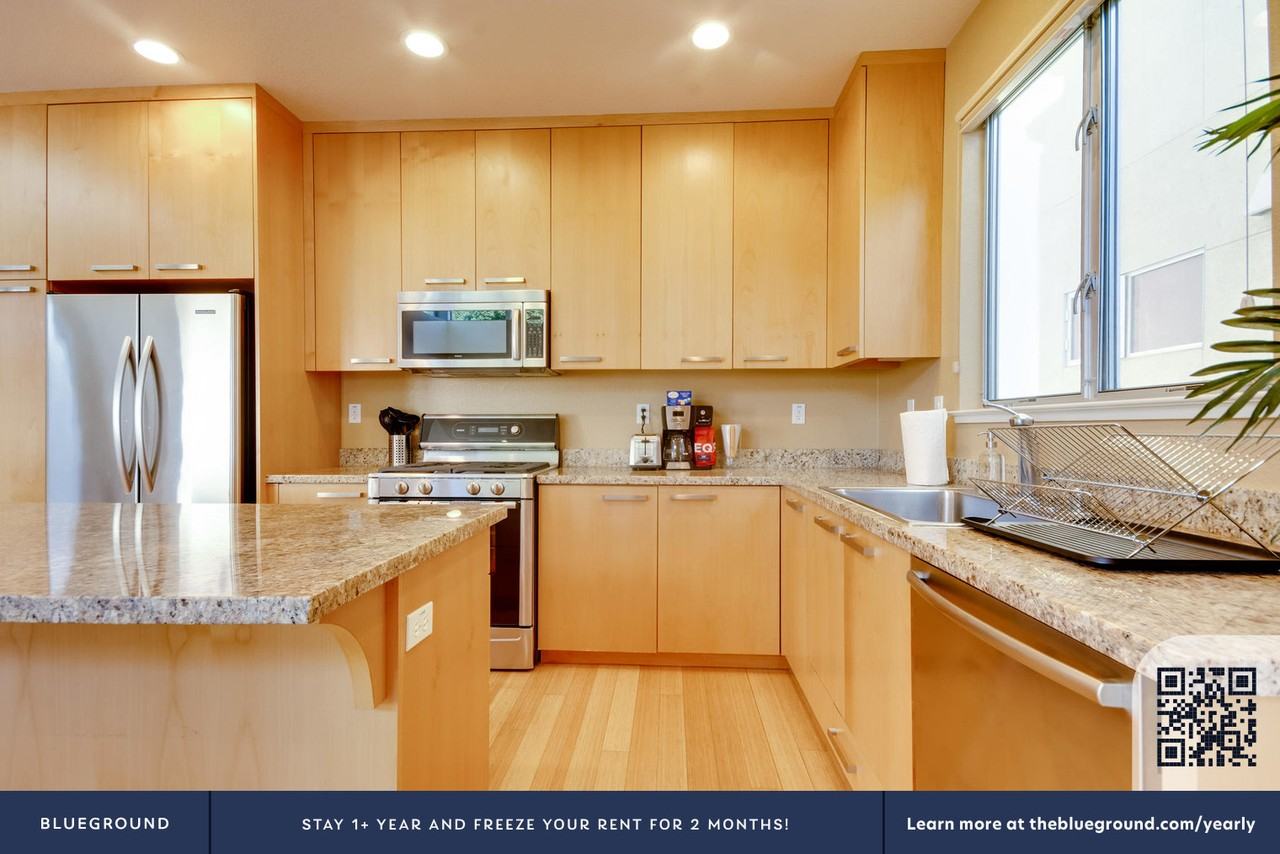 5 Heritage Pl #1528 - Photo 7 of 19