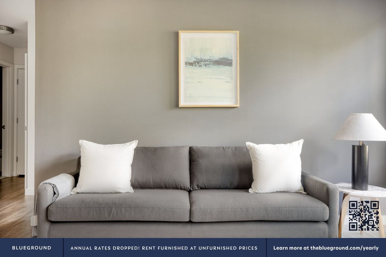 1 Whittemore Avenue - Photo 4 of 37