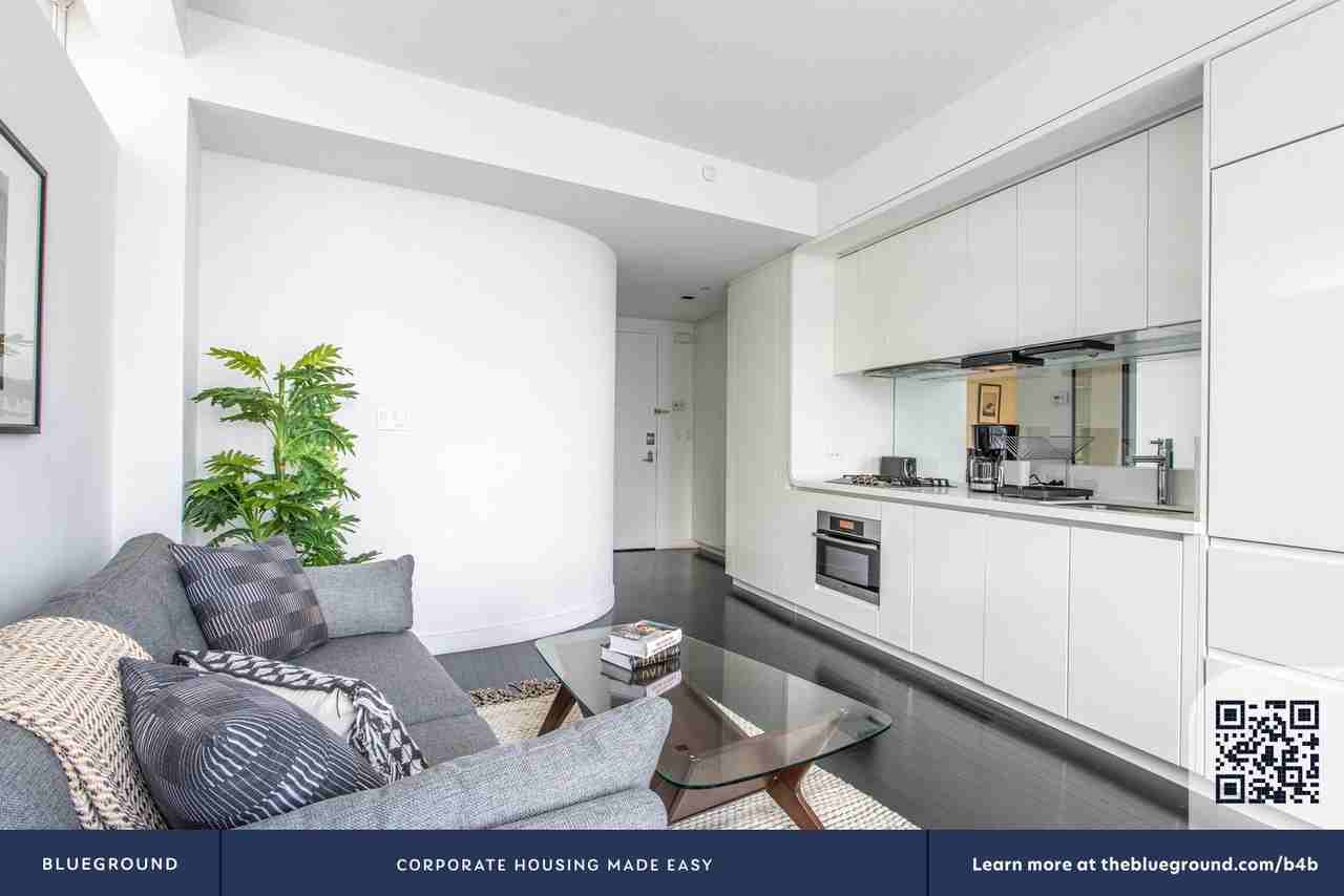 123 Washington Street - Photo 6 of 50