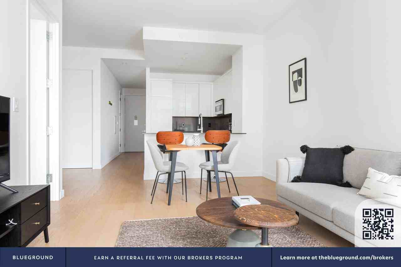 180 Water Street - Photo 5 of 71