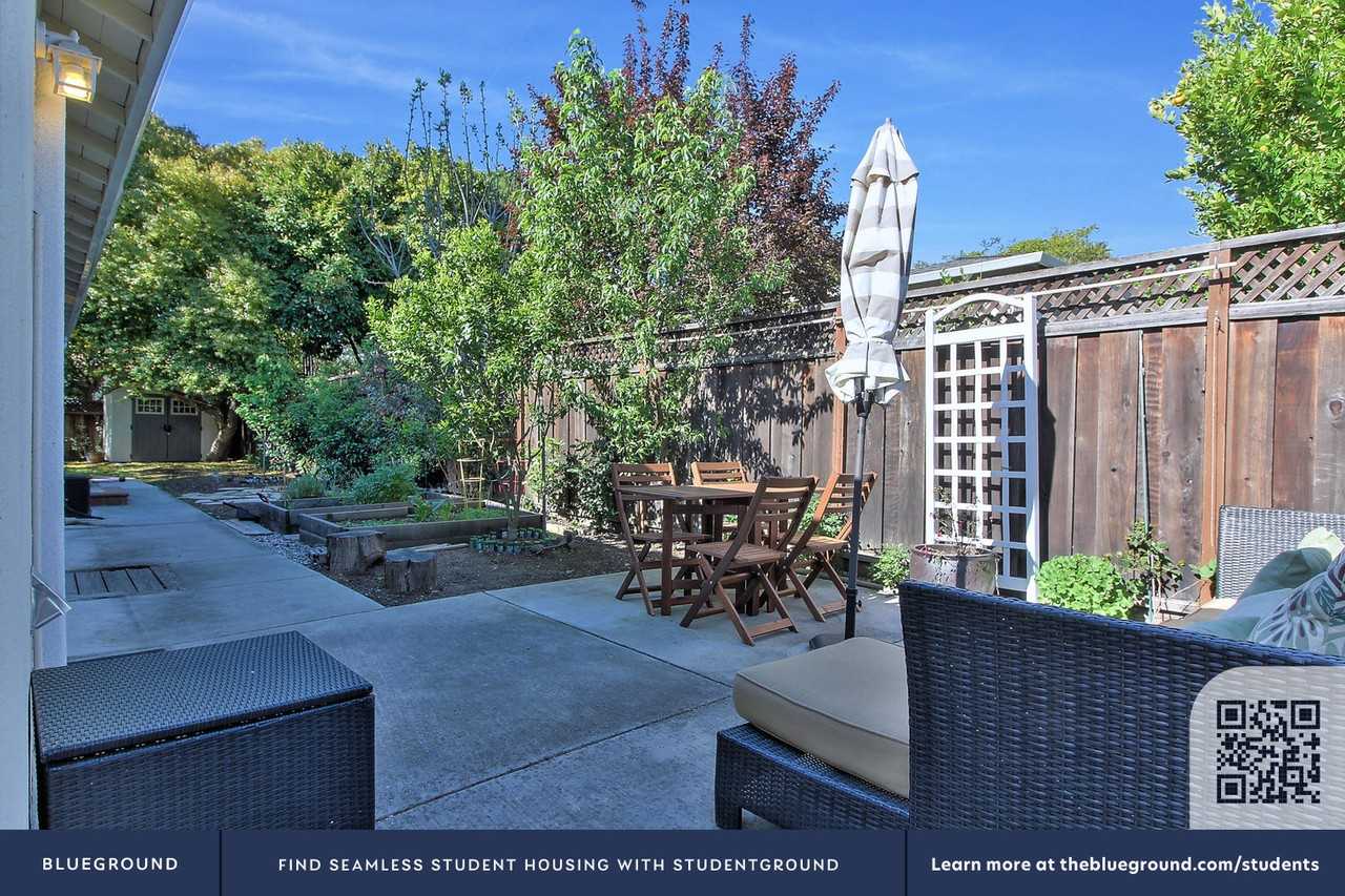 277 Willow Rd #1557 - Photo 6 of 23